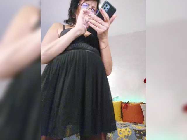 LaliaMia live cam on BongaCams