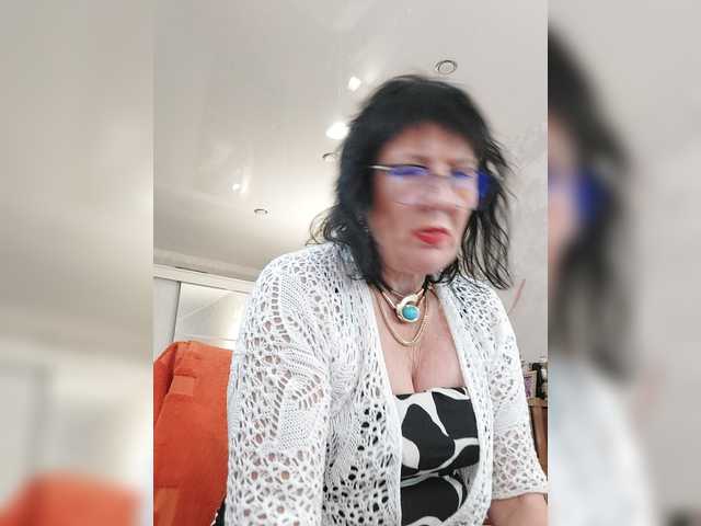 LaliaMia live cam on BongaCams