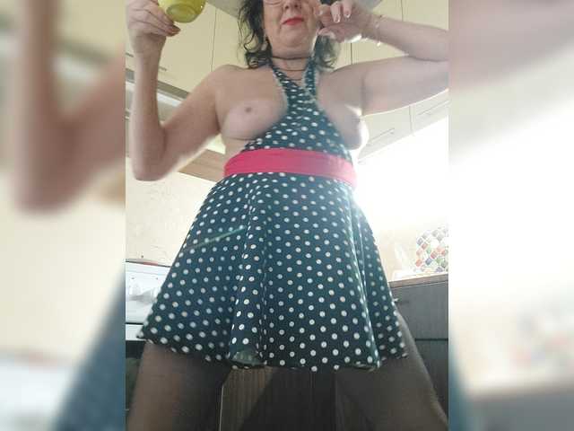 LaliaMia live cam on BongaCams