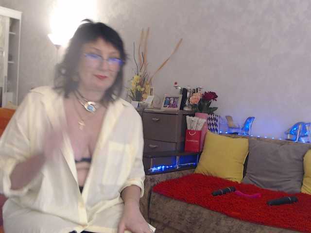 LaliaMia live cam on BongaCams