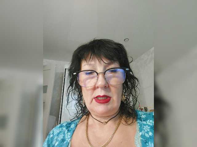 LaliaMia, en vivo ahora en BongaCams