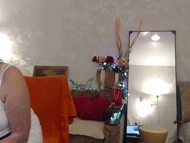 LaliaMia live cam on BongaCams
