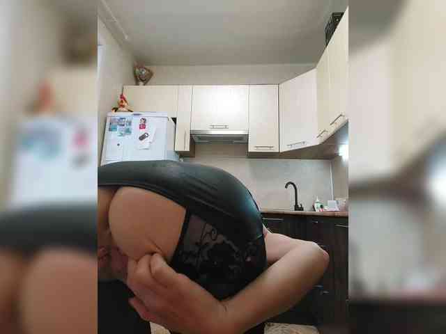 LaliaMia webcam