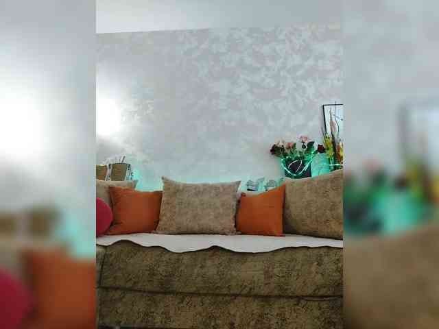 LaliaMia webcam