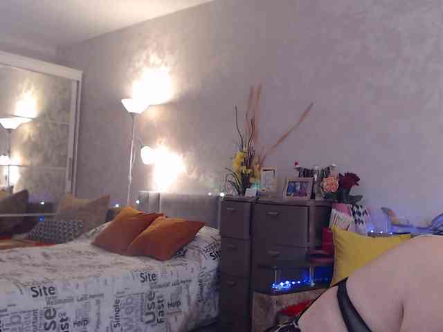 LaliaMia webcam