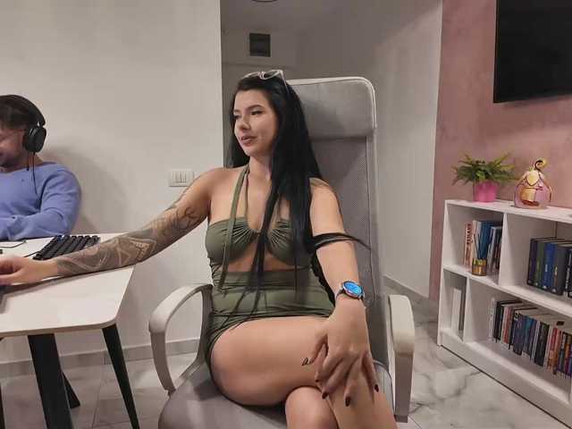 Valeriaxoxo live cam on BongaCams