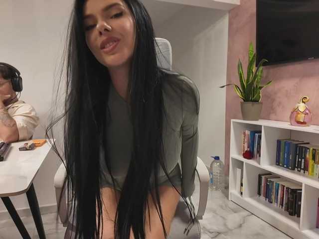 Valeriaxoxo live cam on BongaCams