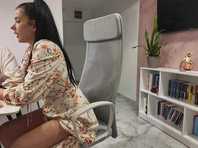 Valeria_xoxo live webcam show
