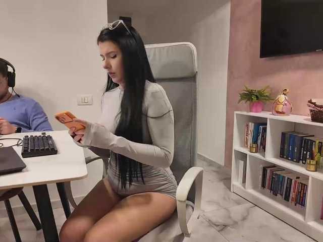 Valeriaxoxo live cam on BongaCams