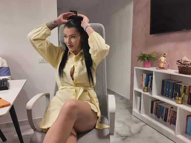 Valeriaxoxo live cam on BongaCams