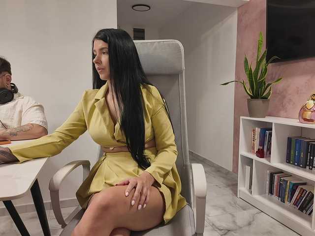 Valeriaxoxo live cam on BongaCams