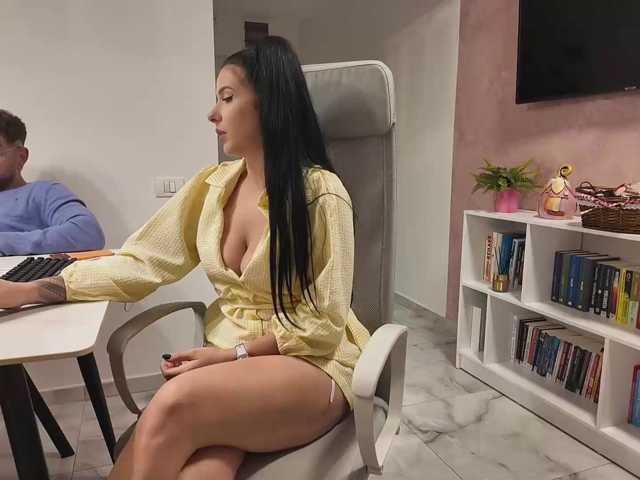 Valeriaxoxo live cam on BongaCams