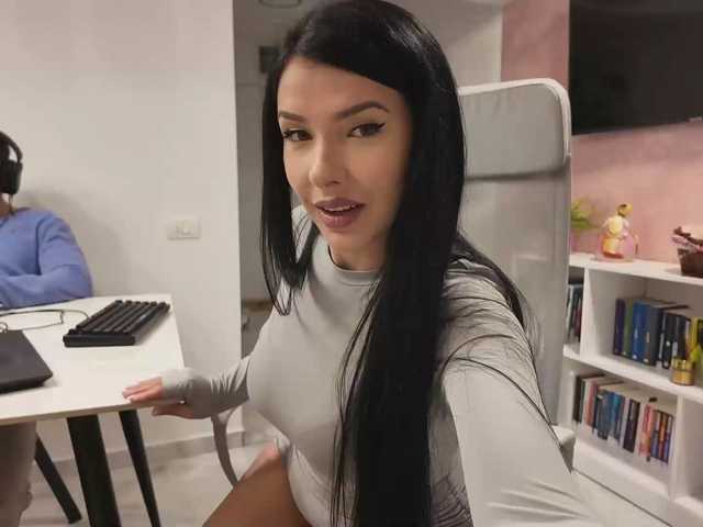 Valeriaxoxo live cam on BongaCams