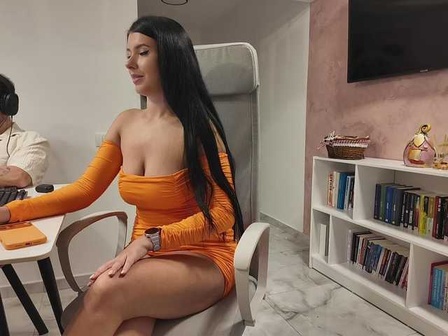 Valeriaxoxo live cam on BongaCams