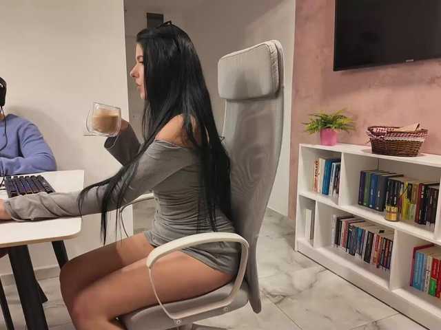 Valeriaxoxo live cam on BongaCams