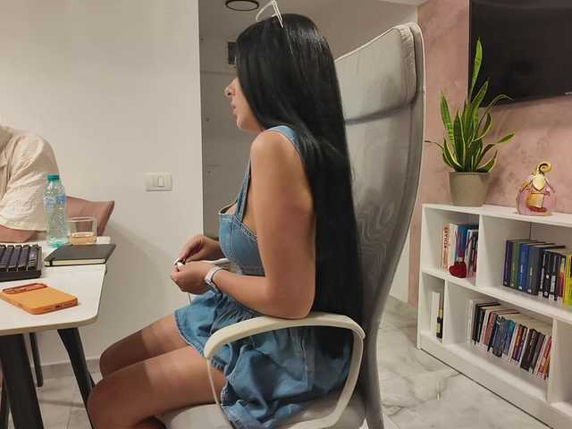 Valeriaxoxo live cam on BongaCams