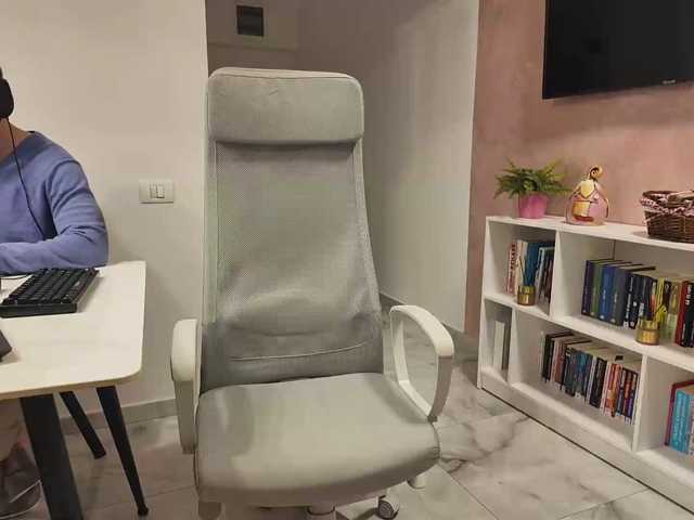 Valeriaxoxo live cam on BongaCams