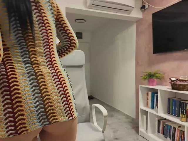 Valeriaxoxo live cam on BongaCams