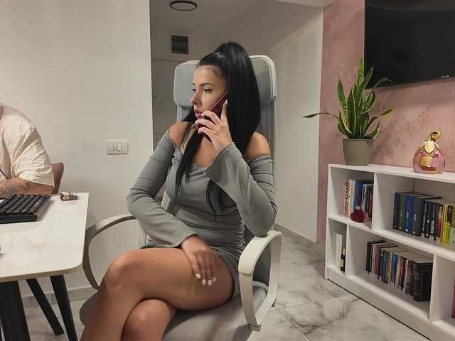 valeriaxoxo live sex show