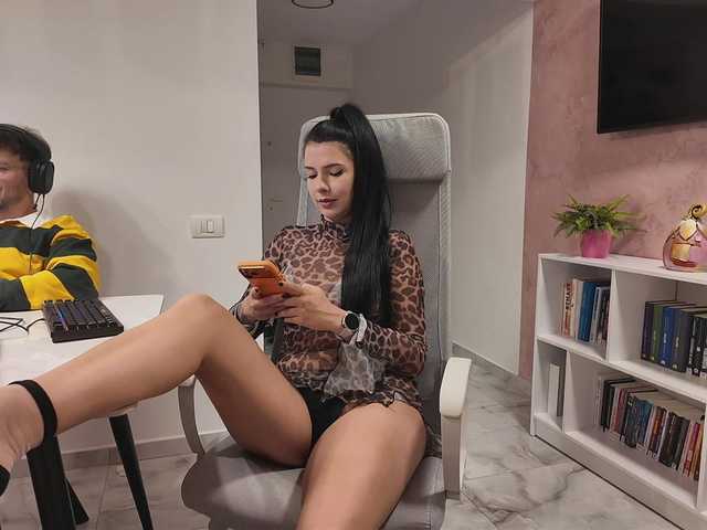 Valeriaxoxo live cam on BongaCams