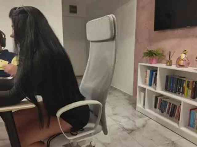 Valeria_xoxo webcam