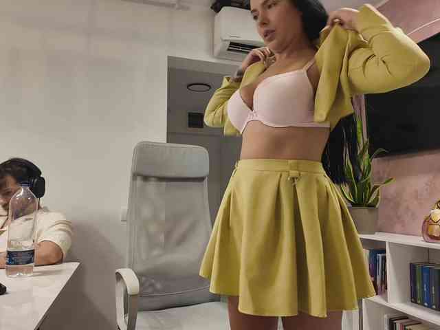 Valeria_xoxo webcam