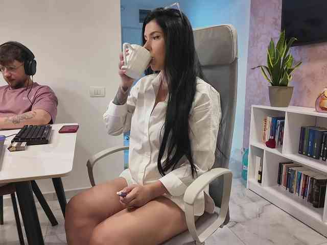 Valeria_xoxo webcam