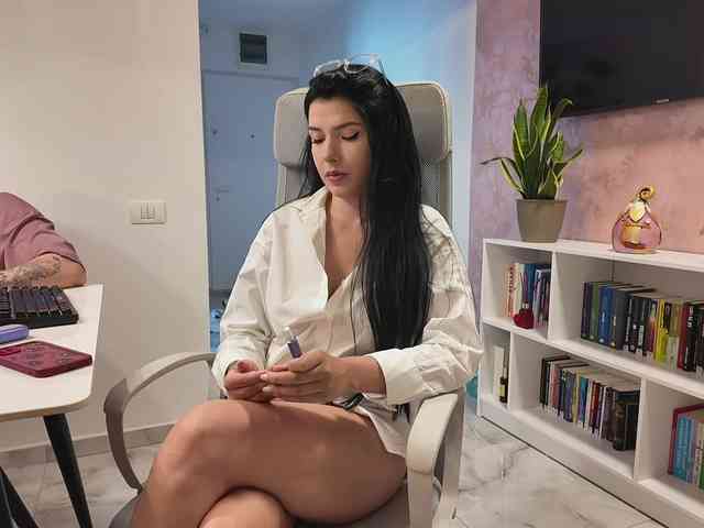 Valeria_xoxo webcam