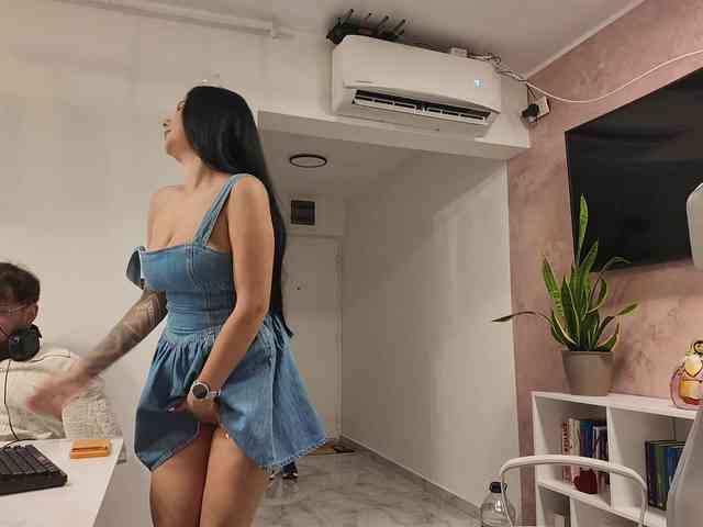 Valeria_xoxo webcam