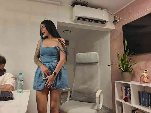 Valeria_xoxo webcam