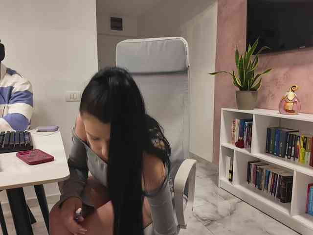 Valeria_xoxo webcam