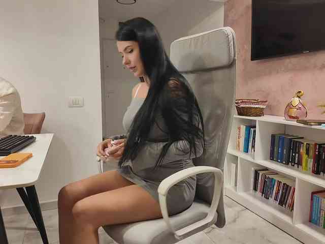 Valeria_xoxo webcam