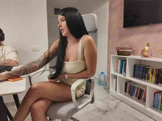 Valeria_xoxo webcam