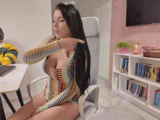Valeria_xoxo webcam