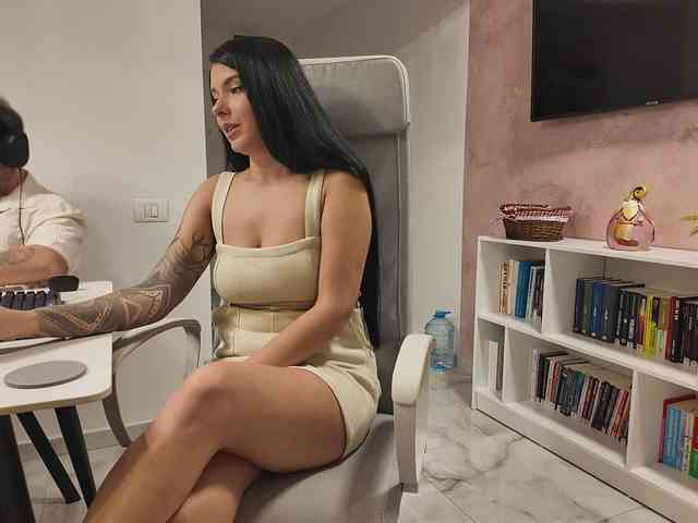 Valeria_xoxo webcam