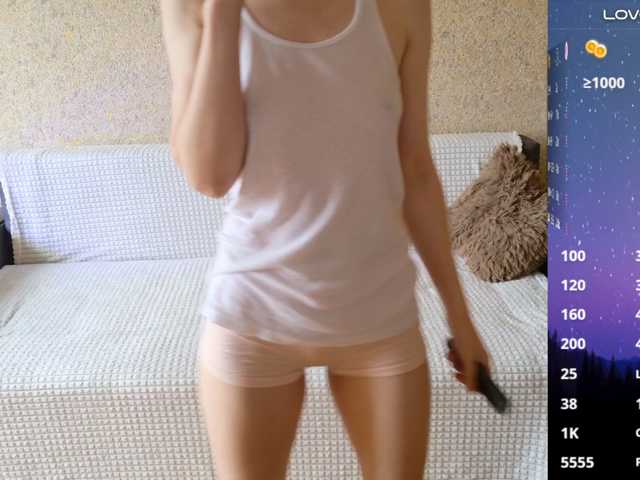 darthfloki, en directo ahora en BongaCams