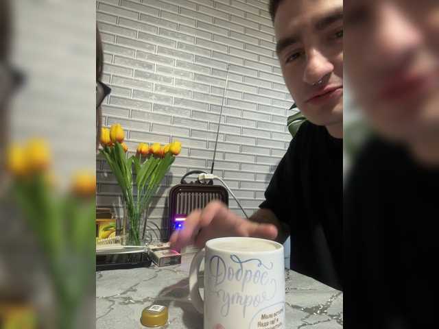 pussydicks live show