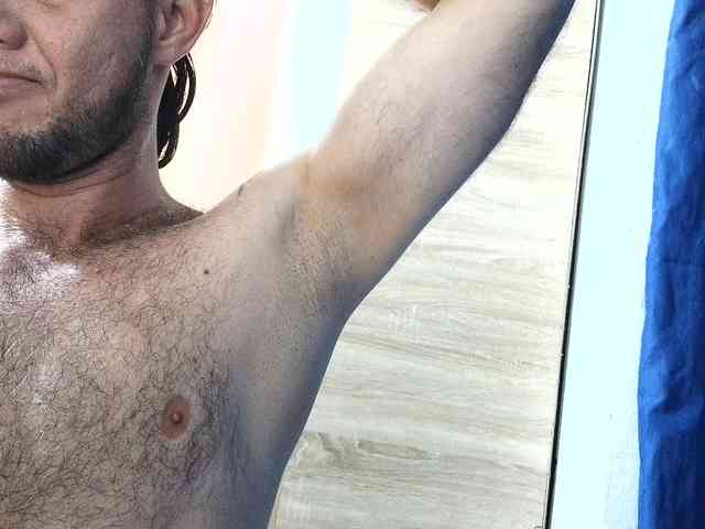 andrew1520 Sex Cam Show