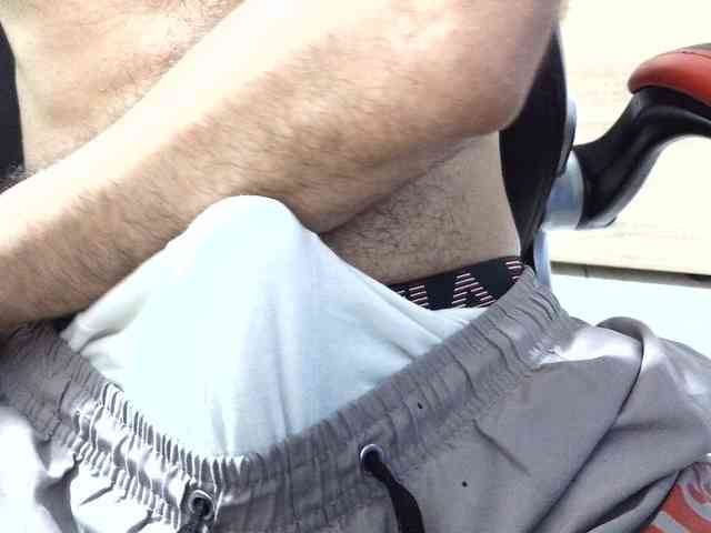 andrew1520 Sex Cam Show