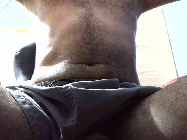 andrew1520 Sex Cam Show