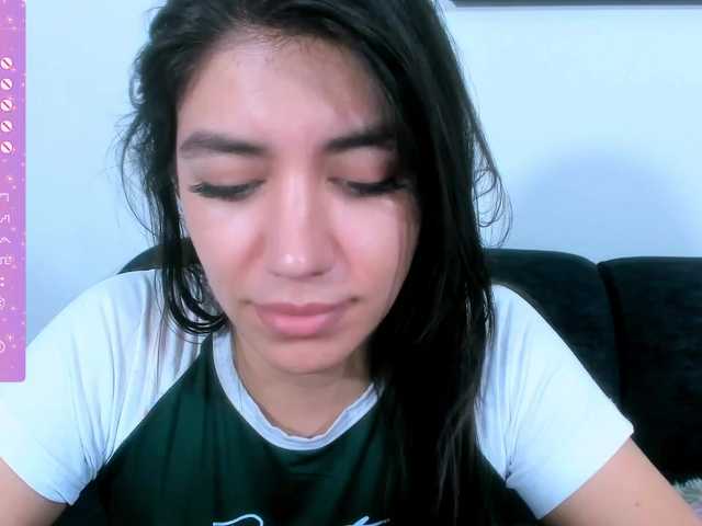 EllaDavs live cam on BongaCams