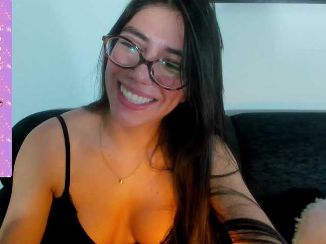 EllaDavs's BongaCams show and profile