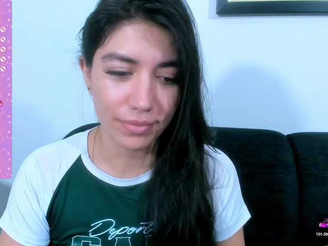 EllaDavs live cam on BongaCams
