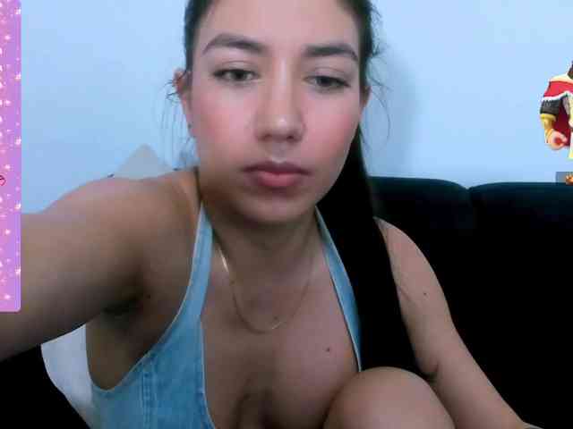 EllaDavs webcam