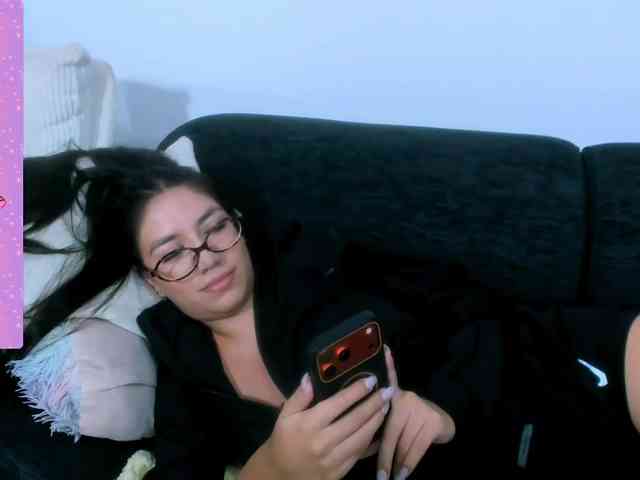 EllaDavs webcam