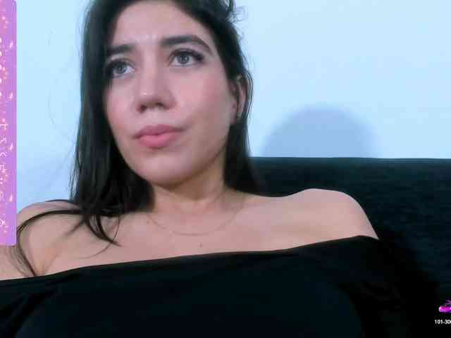 EllaDavs webcam