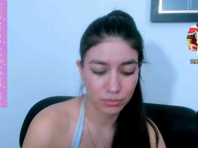 EllaDavs webcam