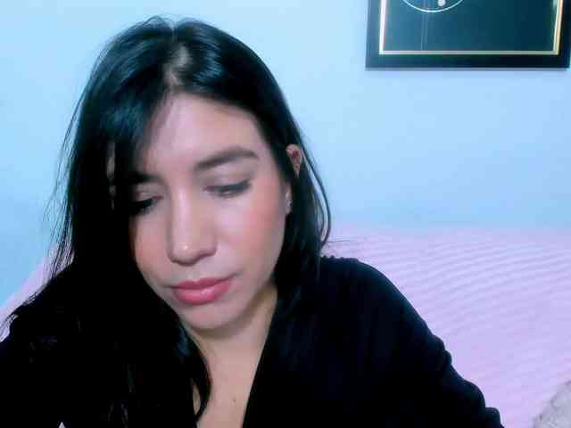 EllaDavs webcam
