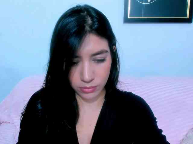 EllaDavs webcam