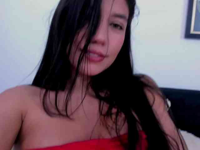 EllaDavs webcam
